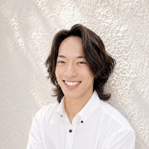 高司　哲伸
