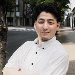 山内　敢史