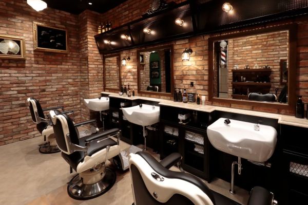 HIRO GINZA BARBER SHOP 丸の内店【ヒロギンザバーバーショップ】