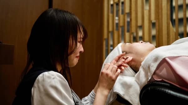 一度やるとやみつきの耳掃除