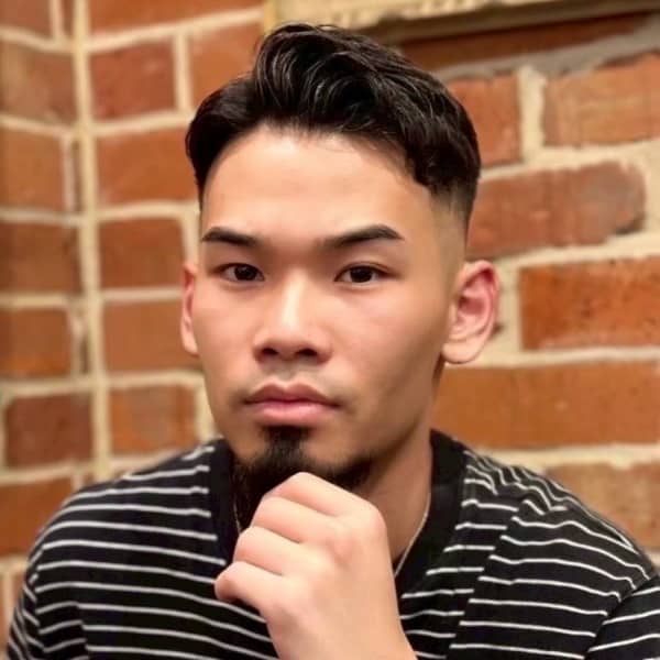 白髪は隠さない！渋くてカッコいい大人のフェード
