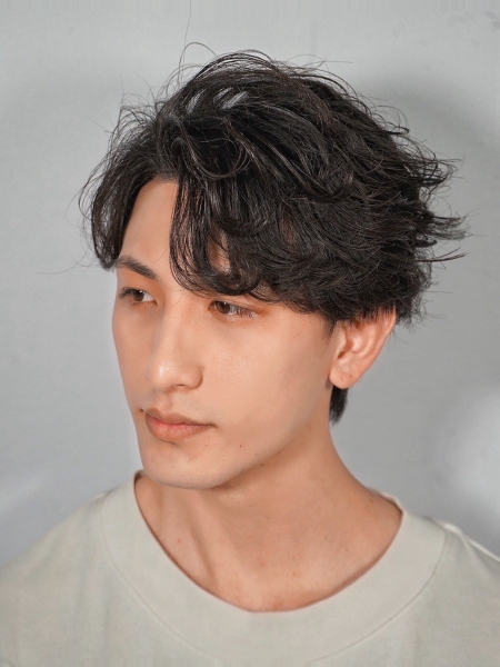 上野で叶えるハイクオリティパーマ フェザーパーマとニュアンスパーマの違い