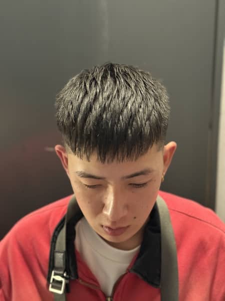 男らしさと洒落感を両立！クロップ×スキンフェード