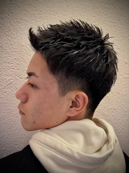 清潔感と信頼感を両立！ビジネス向けメンズショート