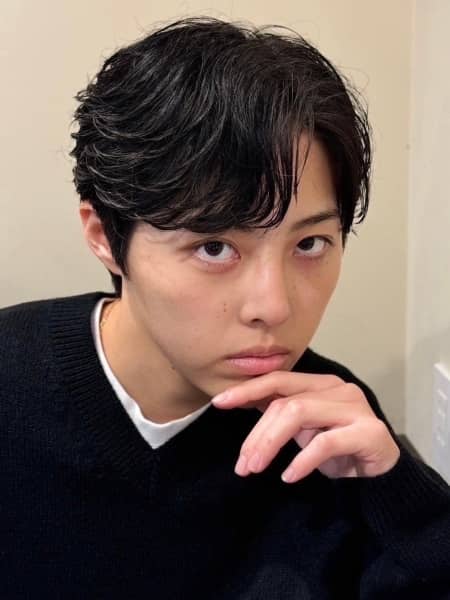 軽やかで爽やか！フェザーパーマで垢抜ける男髪✨