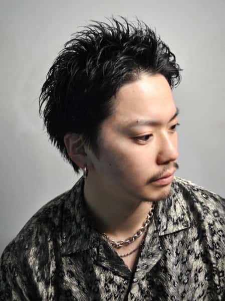 仕事も休日もキマる！前髪上げショート