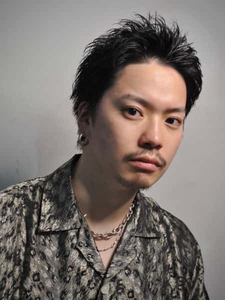 清潔感×男らしさ！秋の前髪上げショート