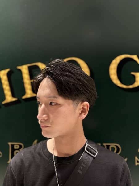 ナチュラルアップバングショート