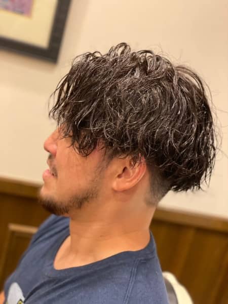 5月は軽さと動きのメンズパーマ