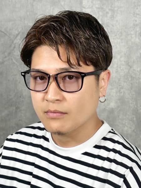 爽やかさ際立つかき上げショート