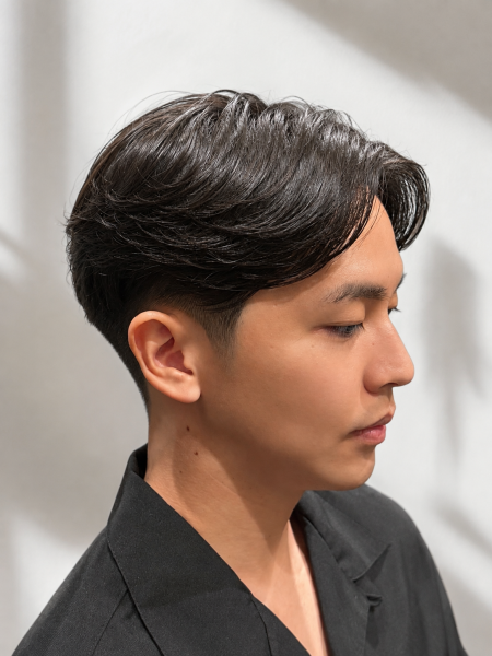 毎朝のアイロンを楽にする縮毛矯正