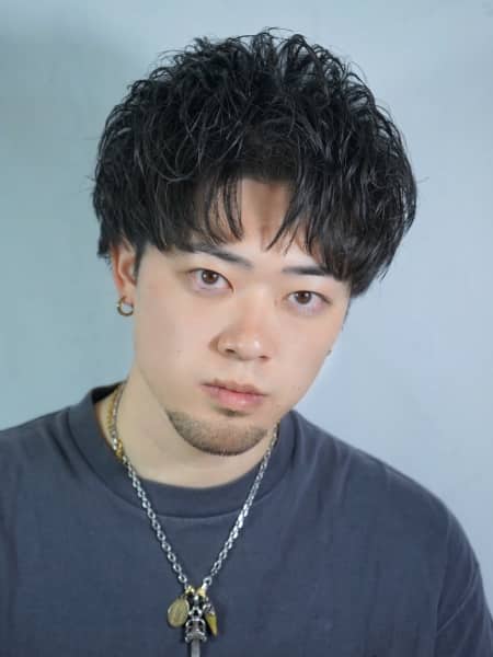 梅雨の悩み解決！メンズパーマ