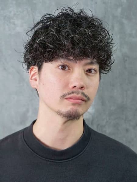 男の色気UP！人気メンズパーマ