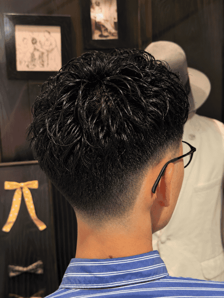 アップバングショート