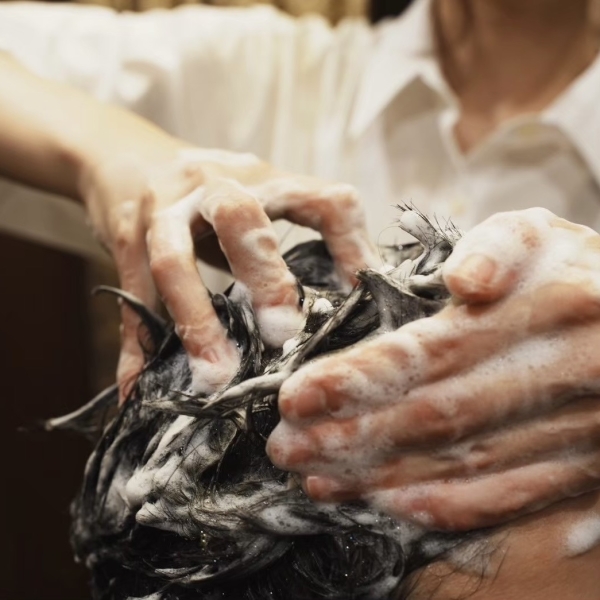 Why is the Japanese Barber Experience So Special?