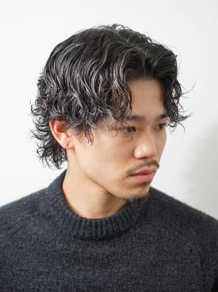 大人メンズパーマ！色気漂うツイストスパイラル