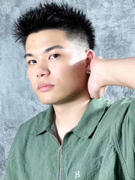 大人世代に似合う短髪フェード