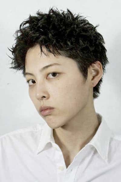 春の新生活に似合う大人パーマ
