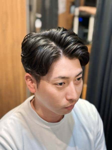 冬の大人ショートで清潔感アップ