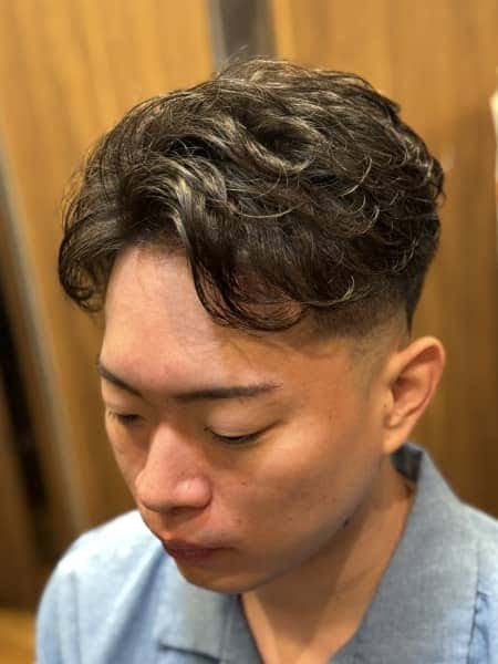 冬のビジネスに最適な大人パーマ提案