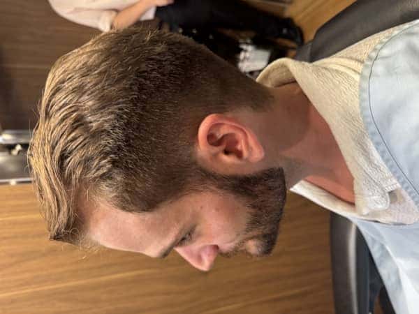 秋に爽快！新橋で叶える大人ショート