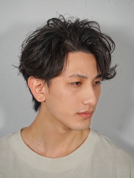 田町で人気のフェザーパーマ