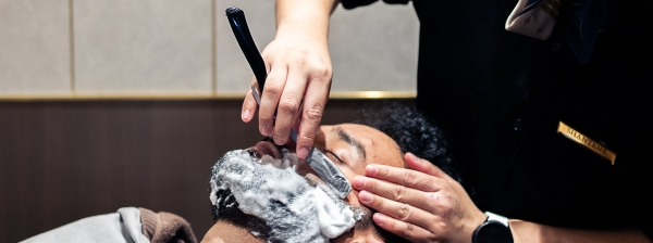 What Makes a Premium Barber Different?