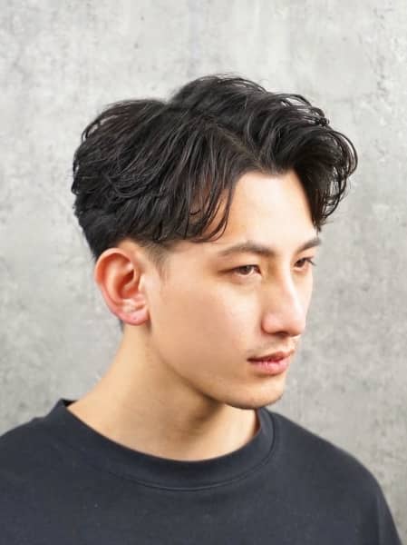 実は髪よりも見られてる
