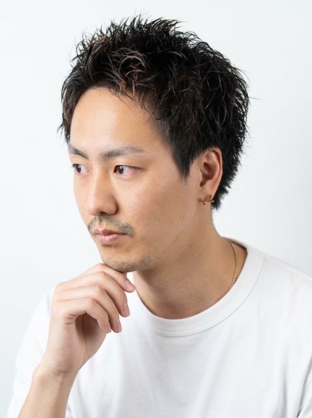 サイドの膨らみを完全リセット。メンズ短髪×インナー刈り上げで創る「引き締まり抜群」シャープショート
