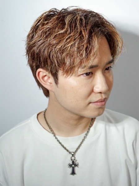 大人な色気のウェットウェーブスタイル
