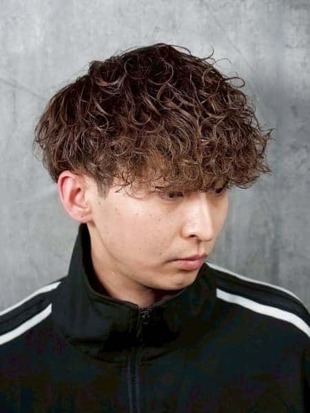 六本木の理容室で叶える、30代からの清潔感メンズカット