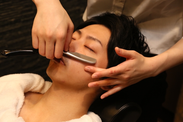 Why Men’s Shaving Is More Than Just a Razor