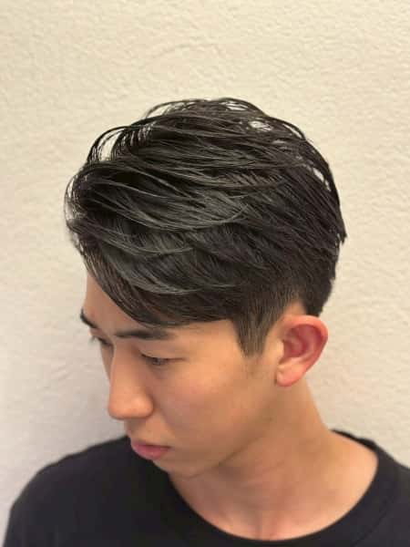 ふんわり自然体。ニュアンスパーマでつくる抜け感スタイル