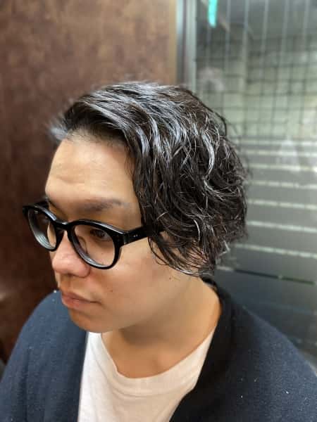 ゆるふわスパイラルパーマ 新橋 理容室 床屋