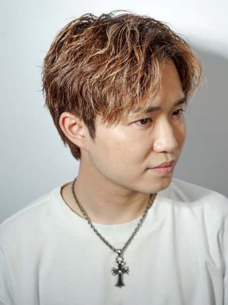 【大人の余裕を演出】ソフトスパイラルパーマで魅せる新しい自分