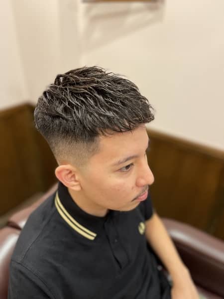 ツイストスパイラルパーマ×フェード