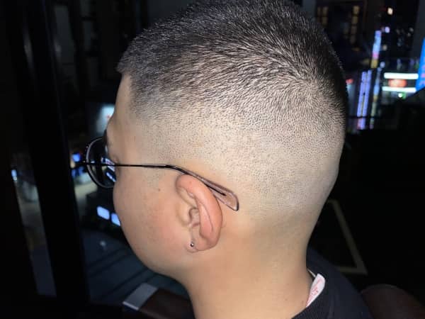 skin fade buzz style