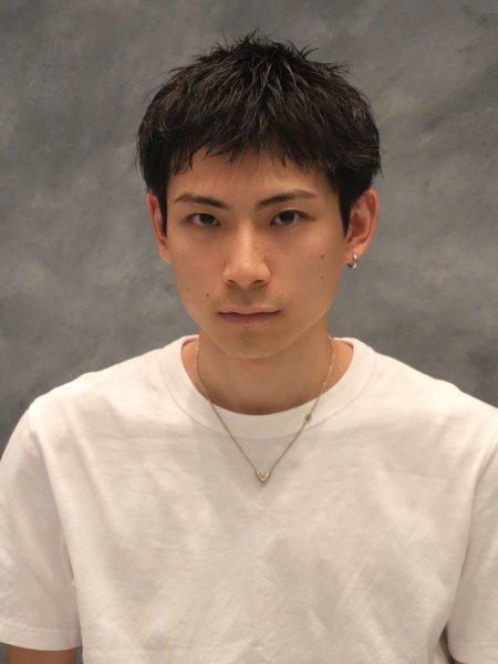 前髪で印象が変わる！爽やかメンズスタイル