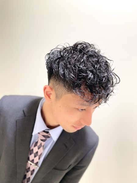 ショート×パーマ×黒髪×トレンド/渋谷/原宿/表参道/新宿/バーバー/ビジネス/理容室