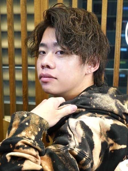 長めでも好印象！ツイストスパイラル×ツーブロック