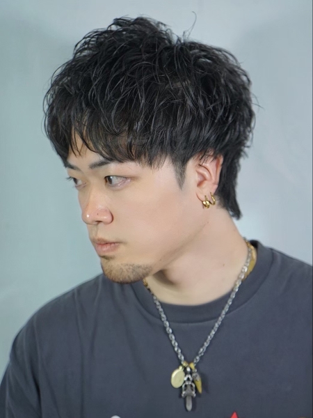 自然にキマる爽やかツーブロックパーマ
