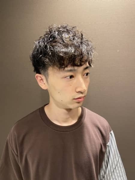 スパイラルパーマ ツーブロックショート