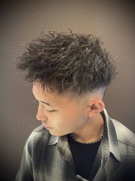 ツイストパーマ×フェード