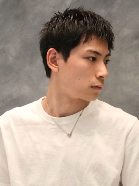 動きのあるメンズショート