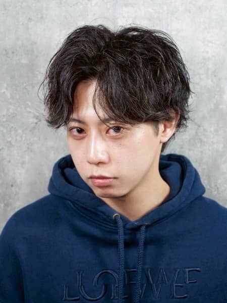 ナチュラルに決まる大人のパーマ