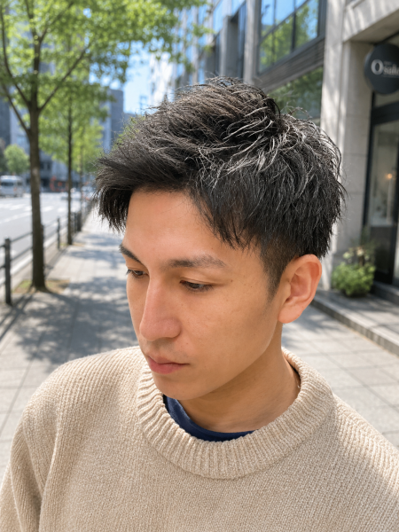 清潔感◎大人のアップバングショート