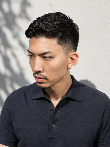 清潔感と品格を纏う。大人のハイフェードスタイル