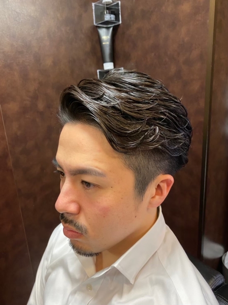 大人の品格を上げる。七三フェード×パーマ