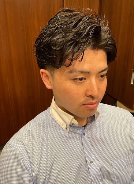 大人の艶感パーマスタイル