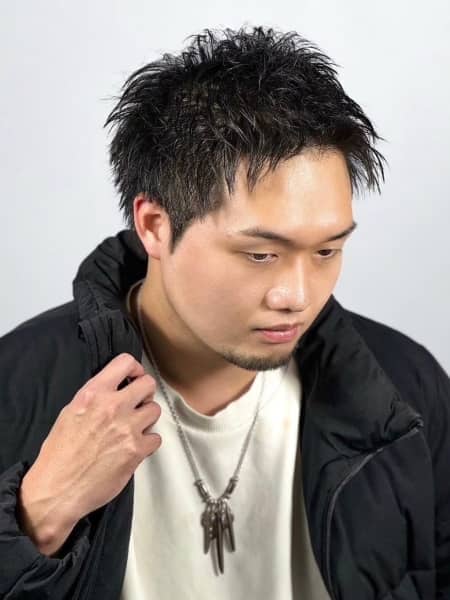 大人の余裕を感じるナチュラルスパイキー
